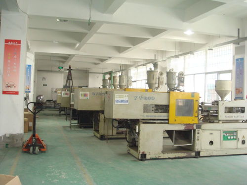 尋路跨境電商 廠二代乘互聯(lián)網(wǎng)順風(fēng)揚(yáng)帆出海